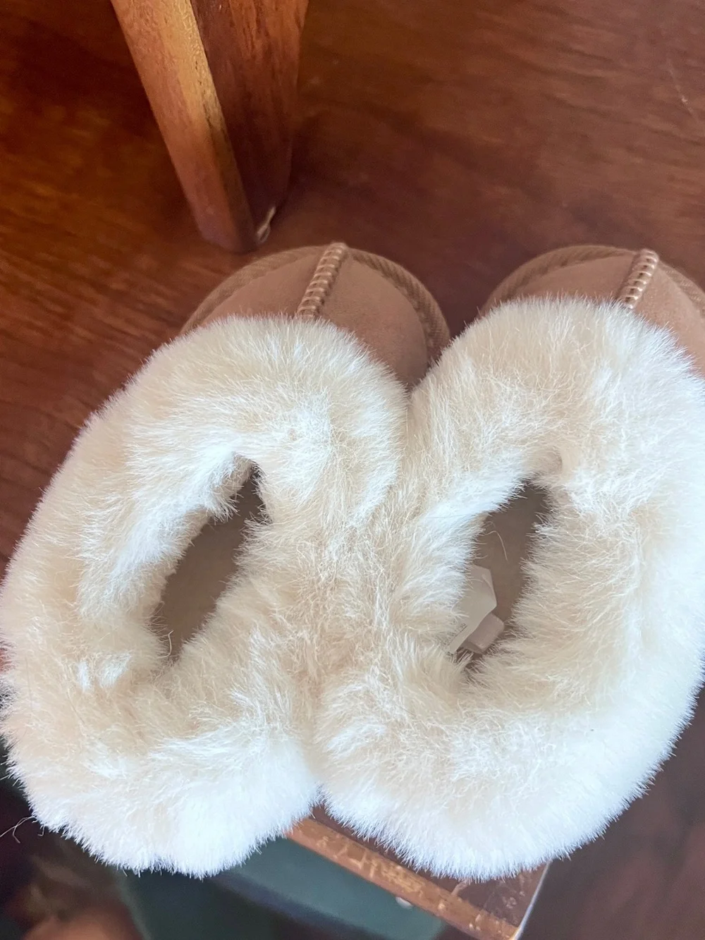 Cat & Jack Toddler Piper Faux Fur Cuff Scuff Slippers NWOT